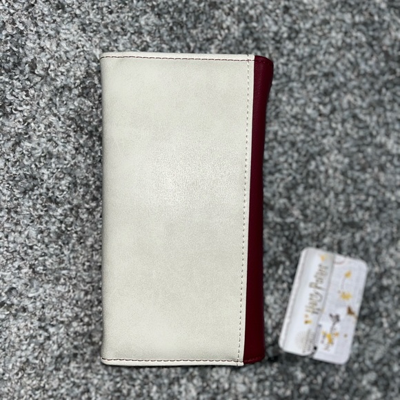 Harry Potter Hogwarts backpack and wallet - Picture 4 of 5